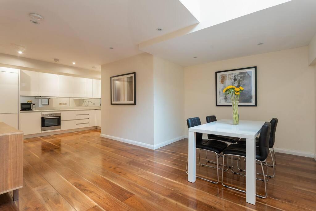 Luxury 2 bedroom flat in Holborn