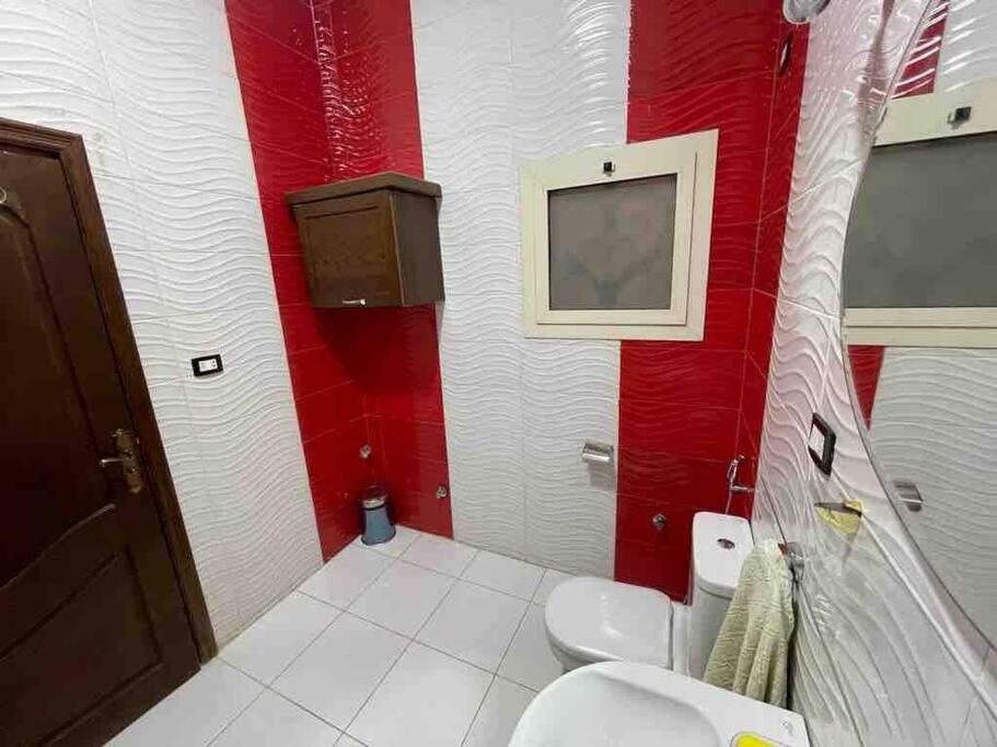 Bright And Spacious Appartment near Airport - New Cairo