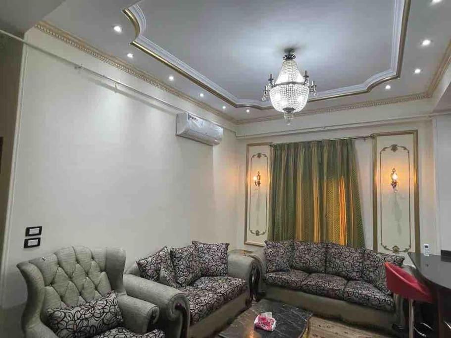 Bright And Spacious Appartment near Airport - New Cairo