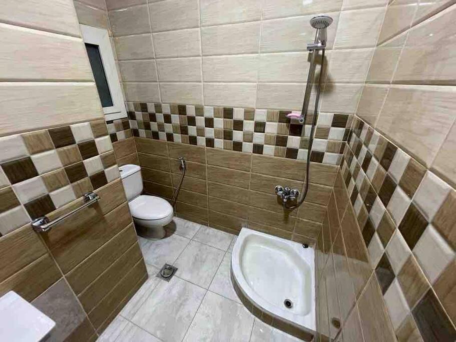 Bright And Spacious Appartment near Airport - New Cairo