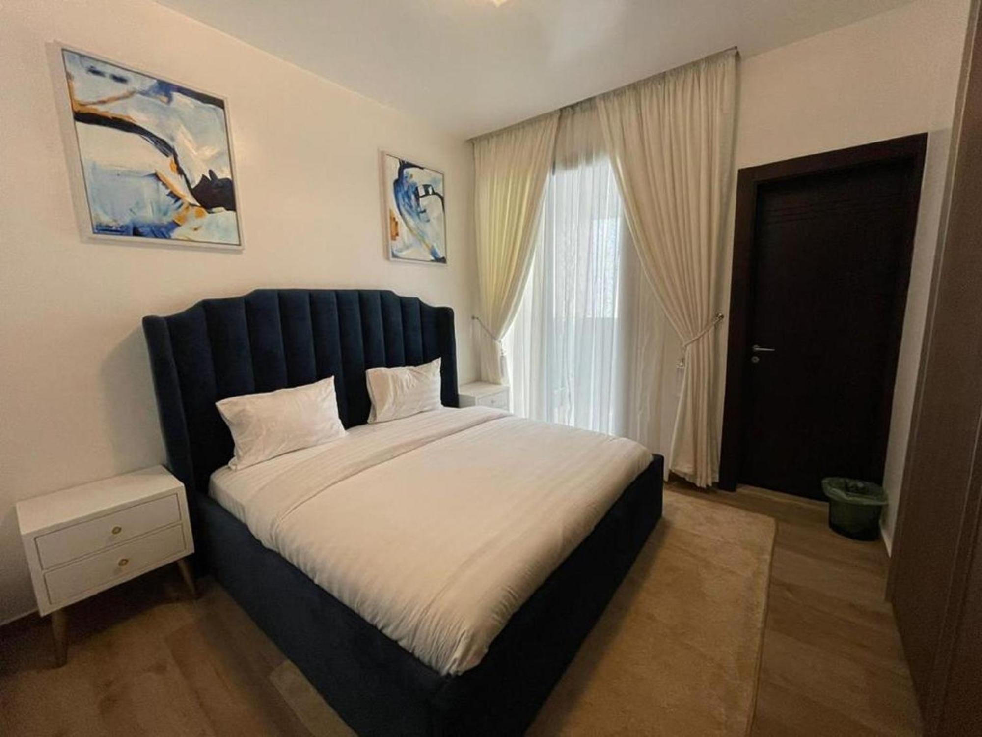 The Vistana Eko Pearl Towers Apartment