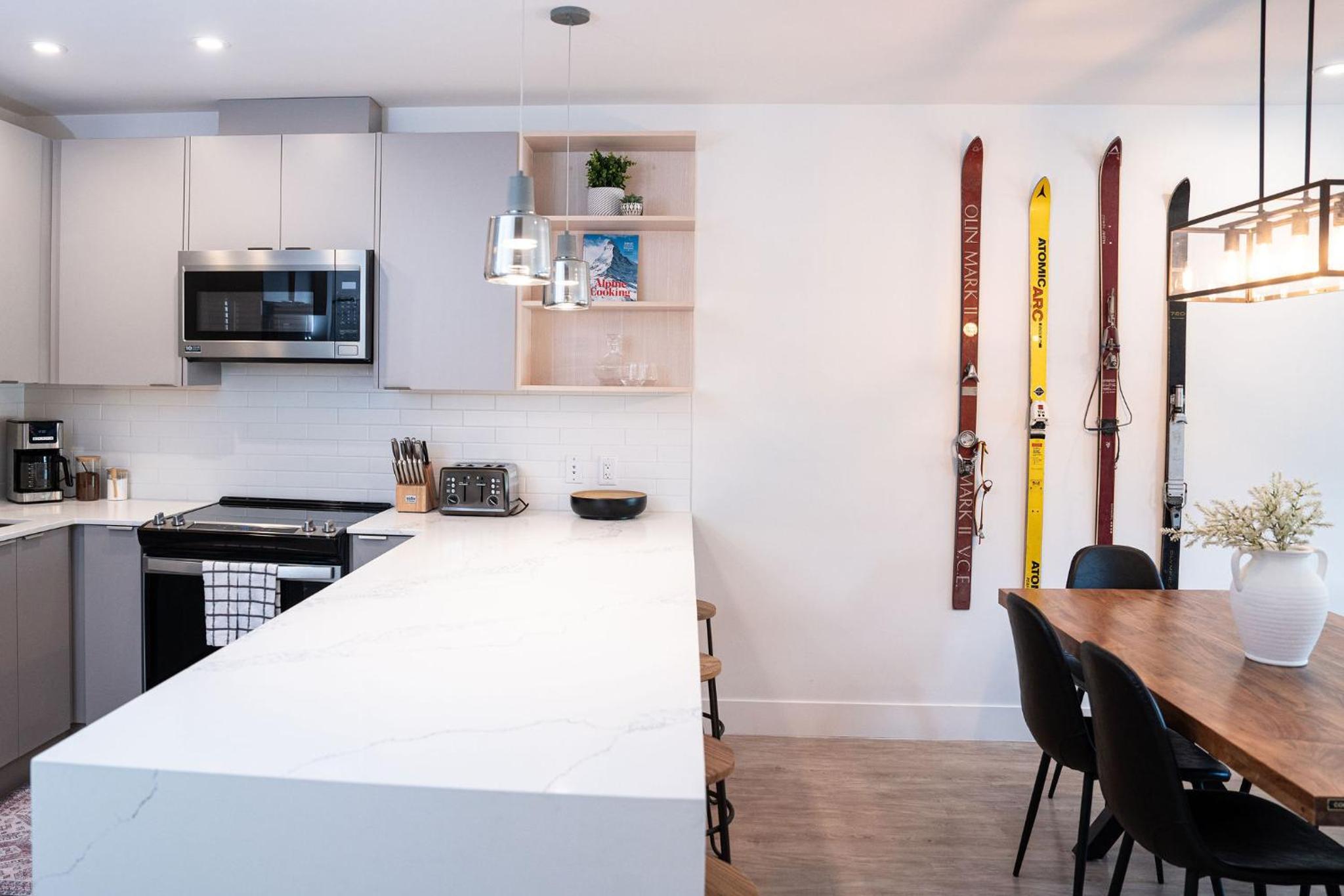Huckin' Harry's by Revelstoke Vacations