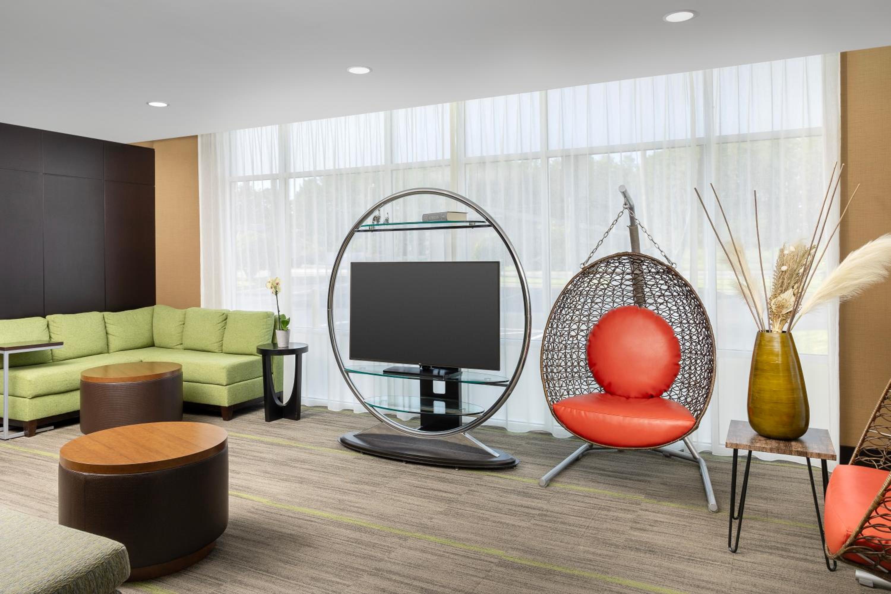 Lake City Vacations - Comfort Suites Lake City - Property Image 19