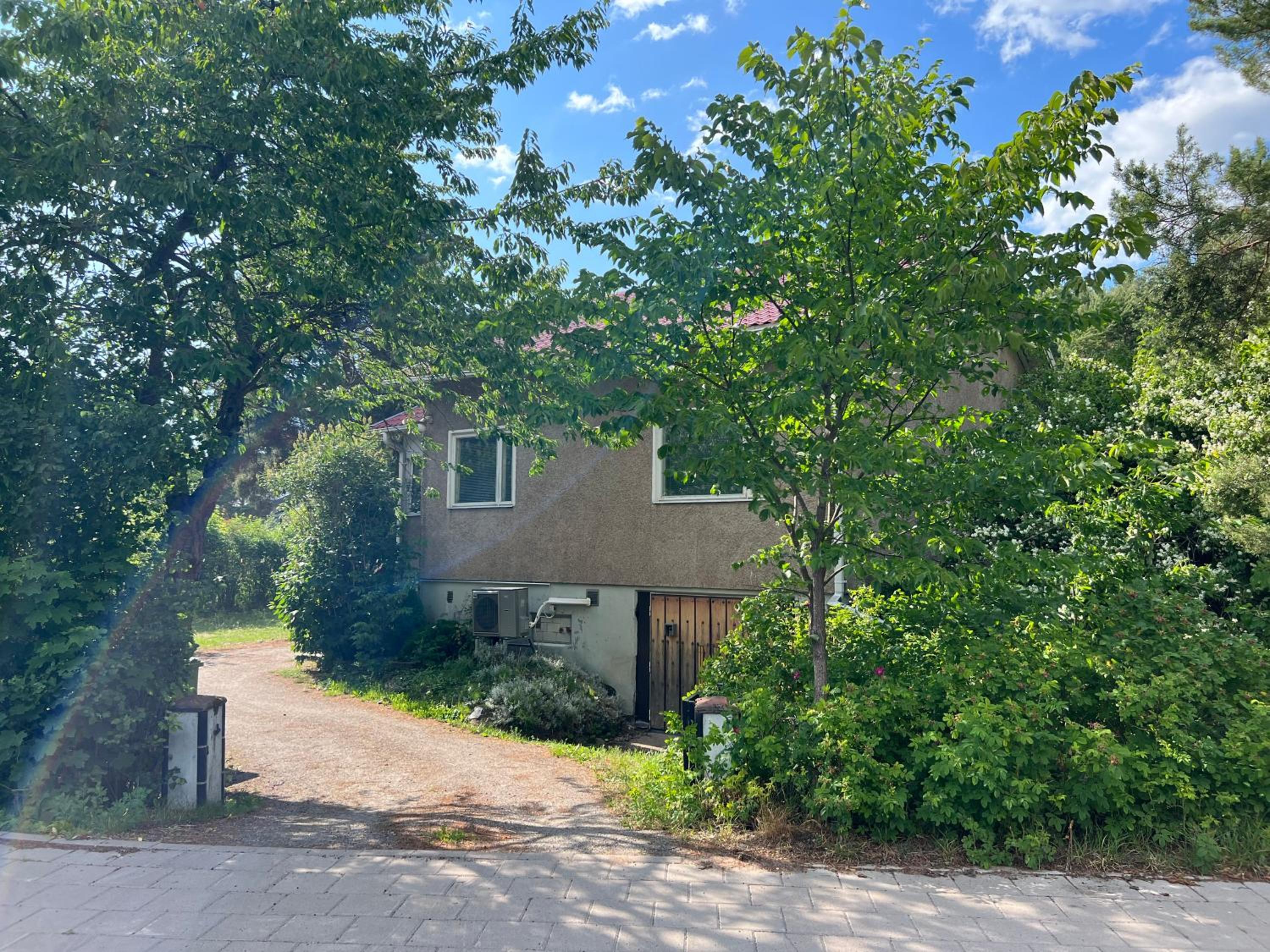 Tonnila, big villa for 10-Person at Turku near Meyer gate view 3