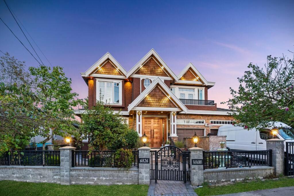 Luxury Home in Vancouver