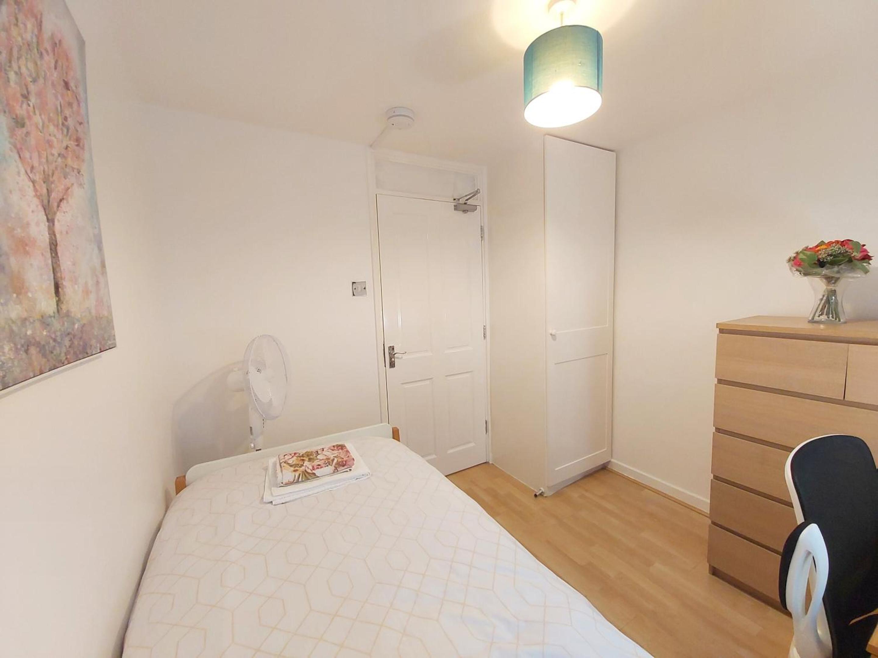 London Harford House rooms