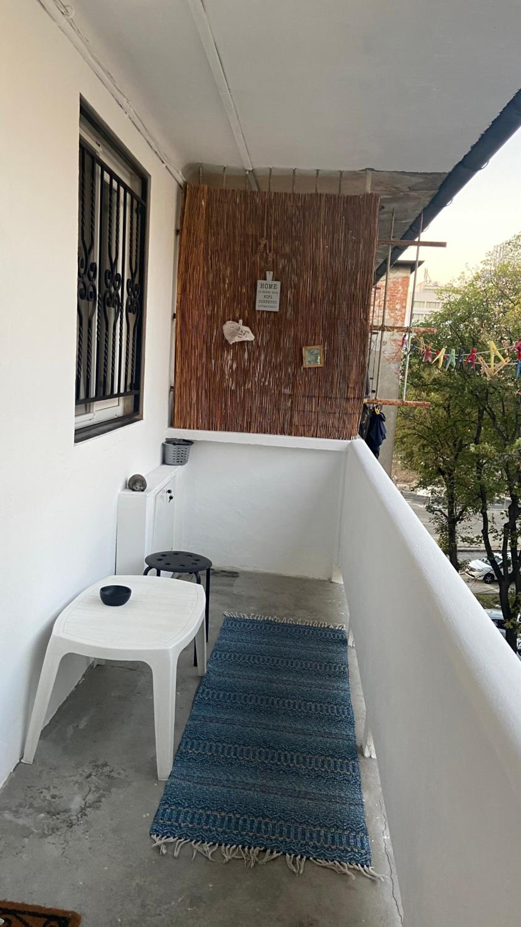Apartamentul de la cetate 1
