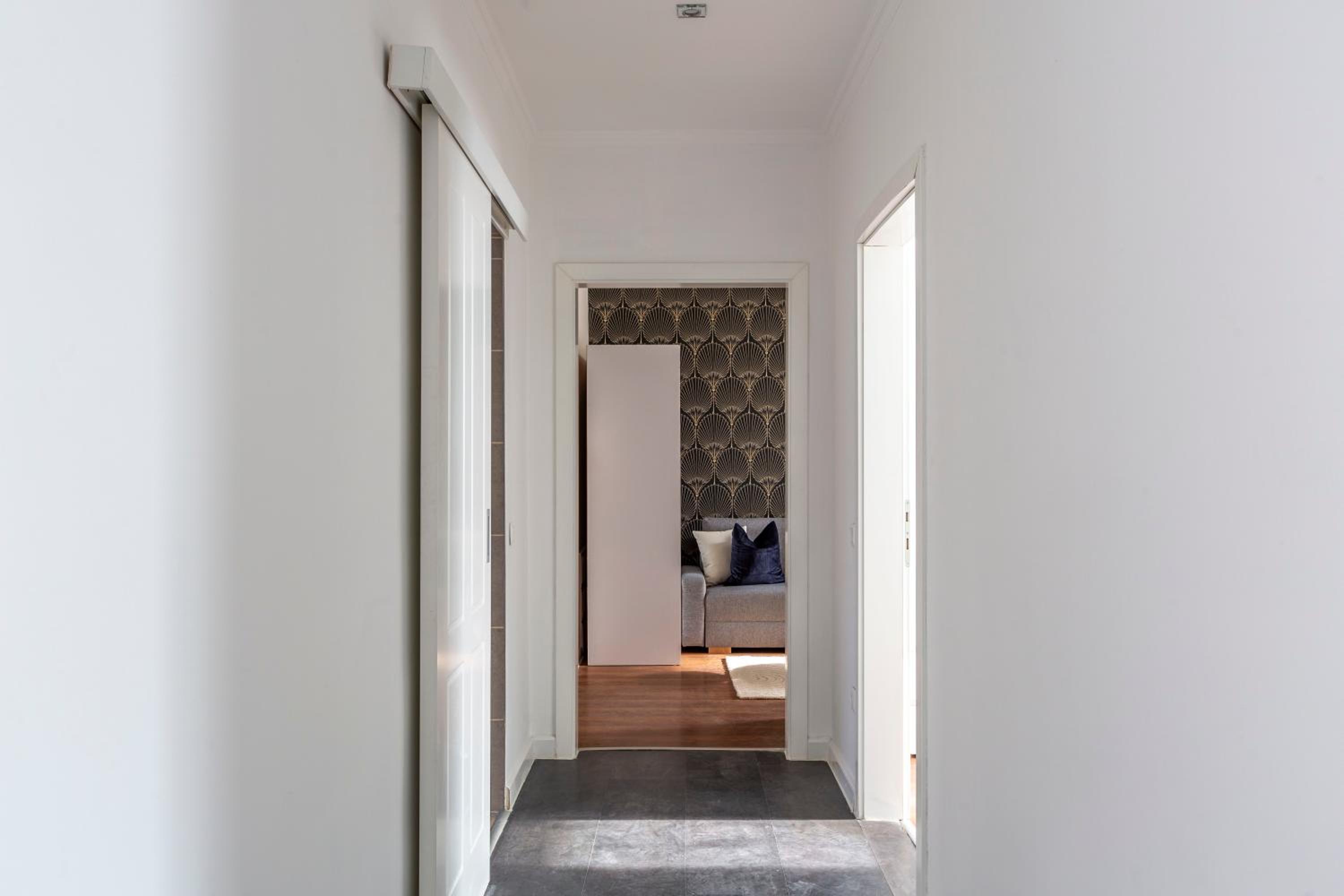 Glorious Central Apartment next to the New York Café