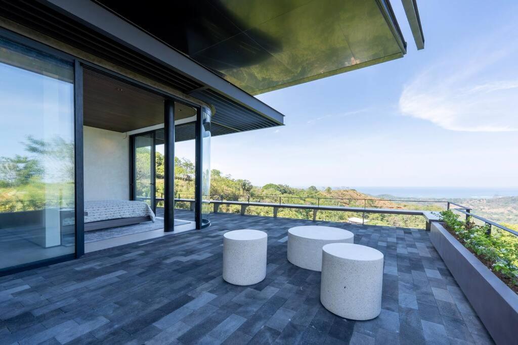 Casa Gaia - New Luxury Oceanview Mansion