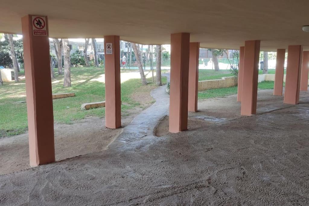 Calahonda Beach Brand new studio oceanfront
