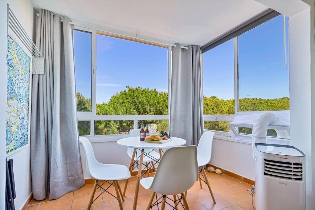 Calahonda Beach Brand new studio oceanfront