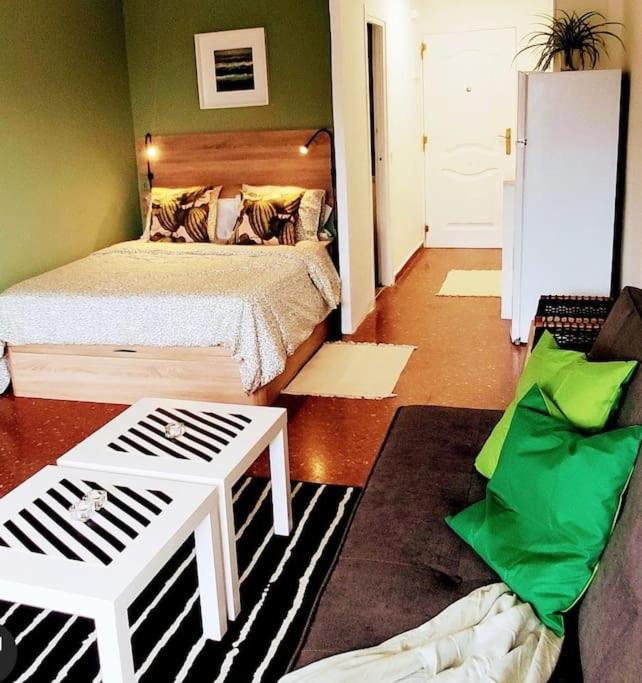 Calahonda Beach Brand new studio oceanfront