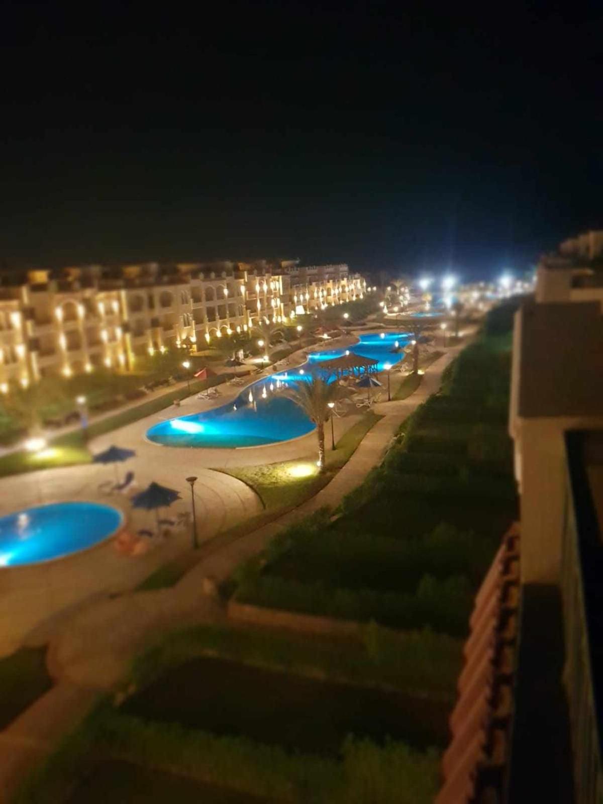 Lasirina palm beach for familes only
