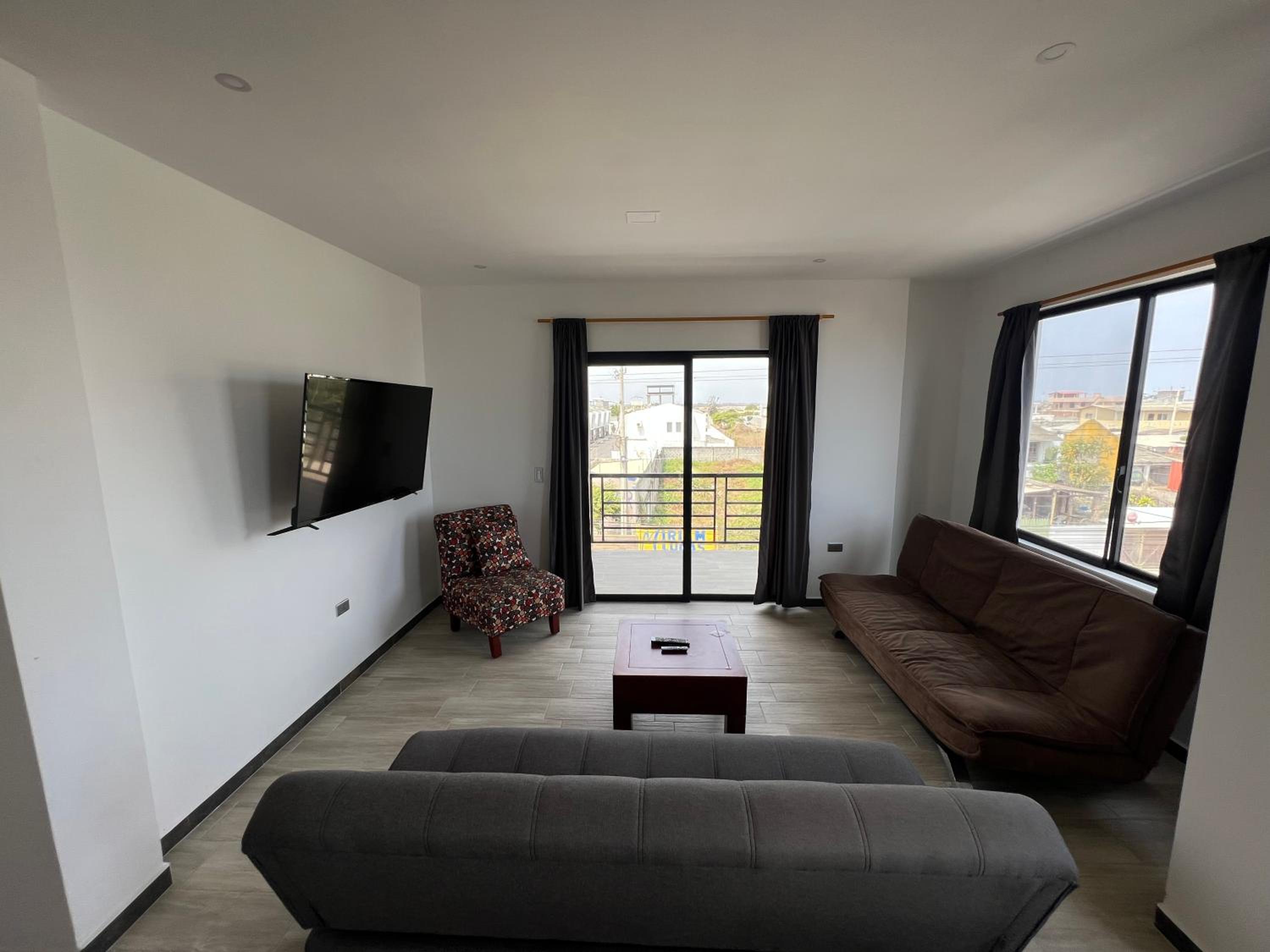 Hotel Miramar 2 departamento con vista a la playa - Image 1