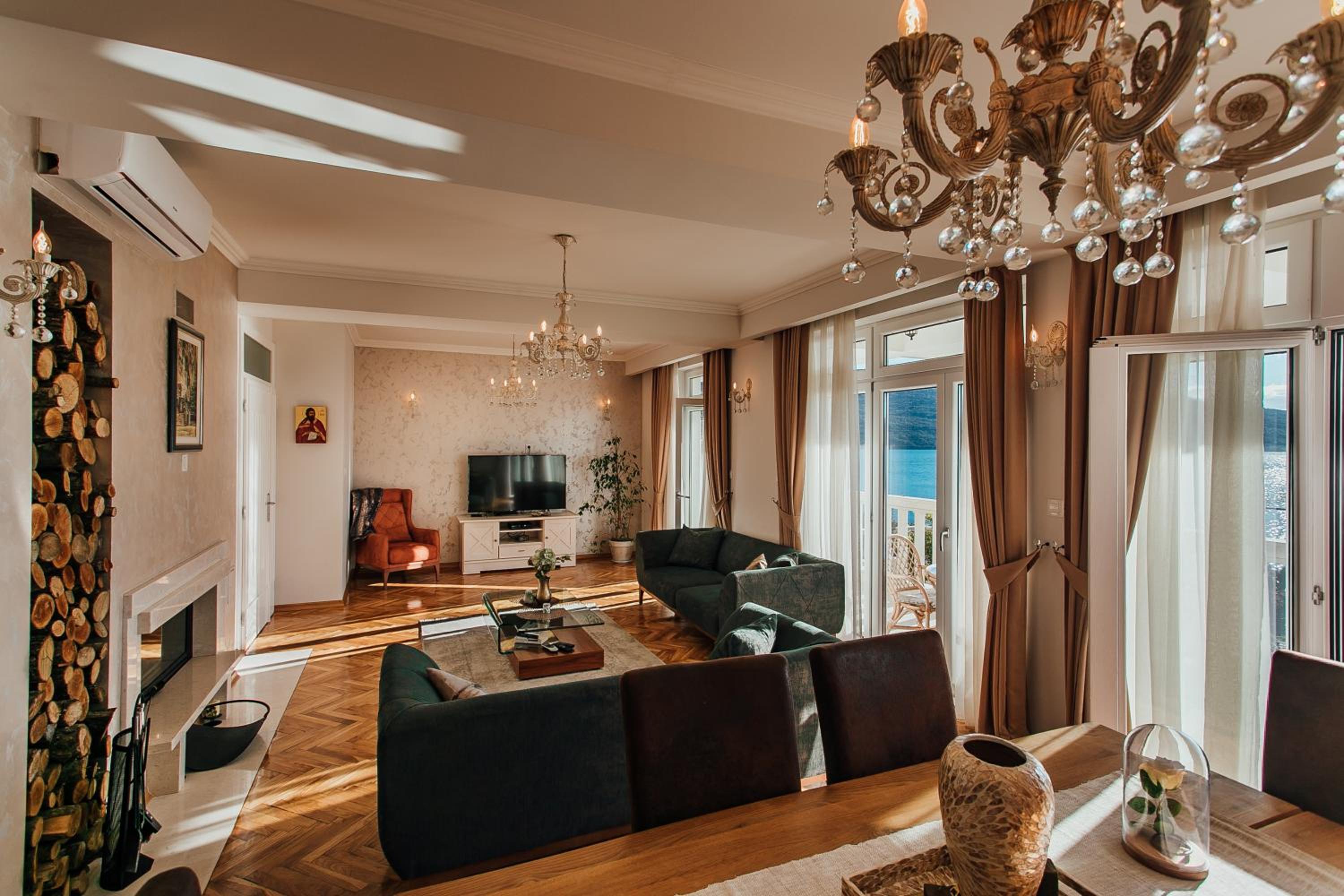SunnyCoastVilla