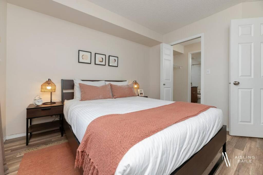 Light N Airy, Pool, Hot Tub, Pets, Ground Floor