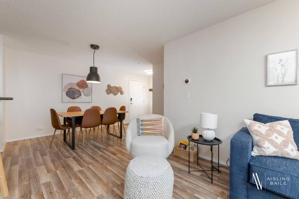 Light N Airy, Pool, Hot Tub, Pets, Ground Floor