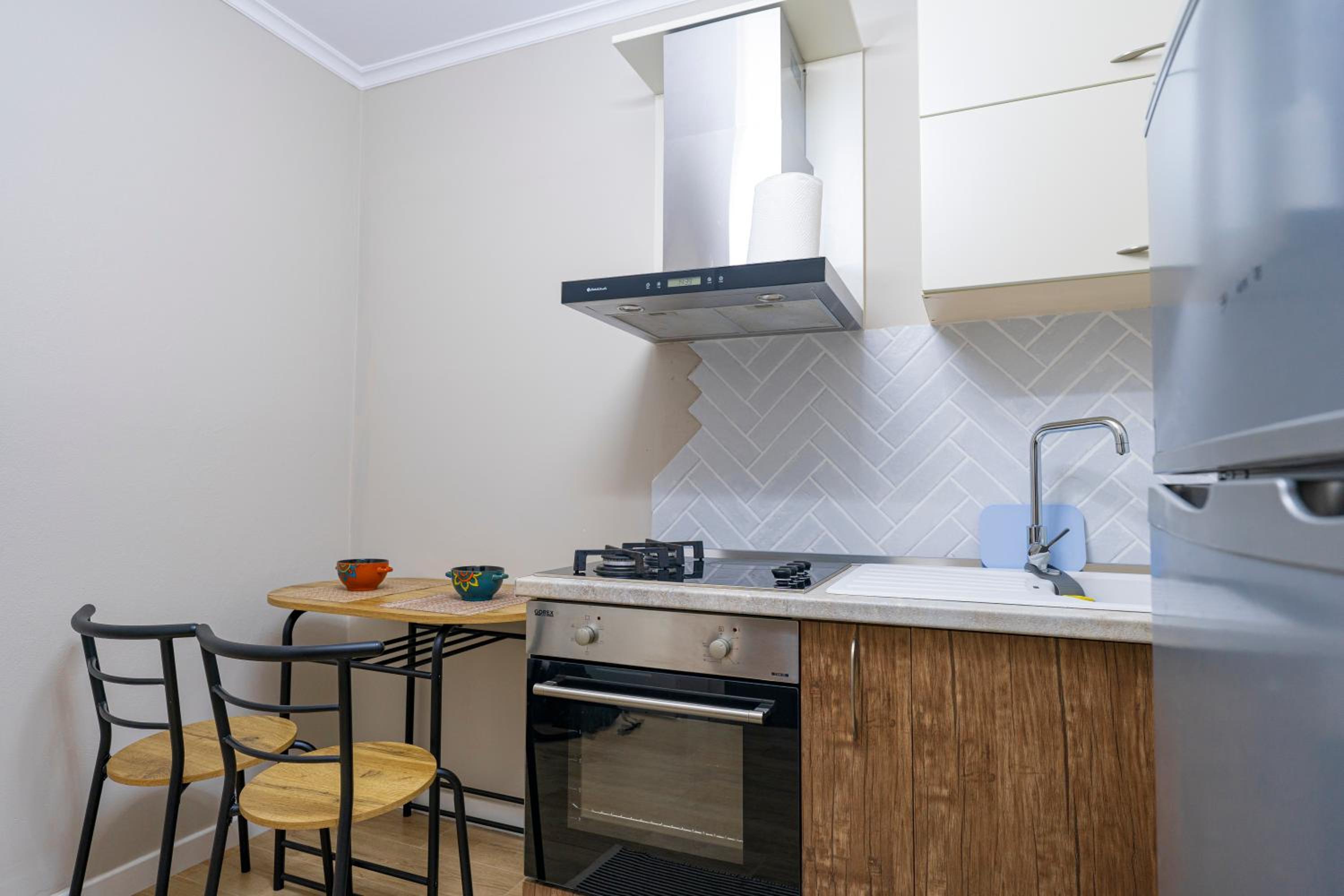 New Bazaar Cane Apartment 2