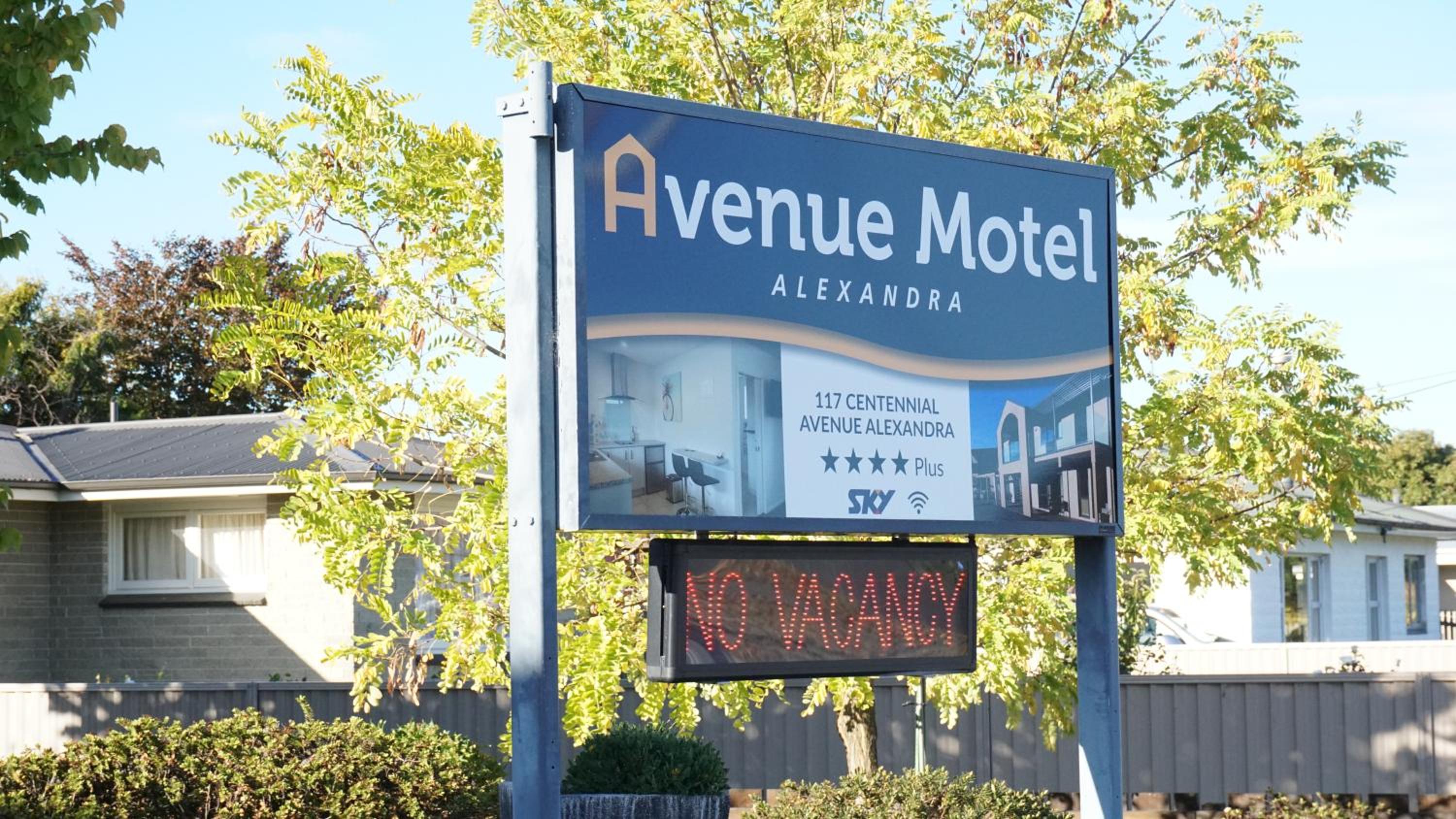 Avenue Motel