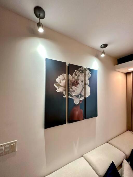 Merendon Heights Luxury Condo