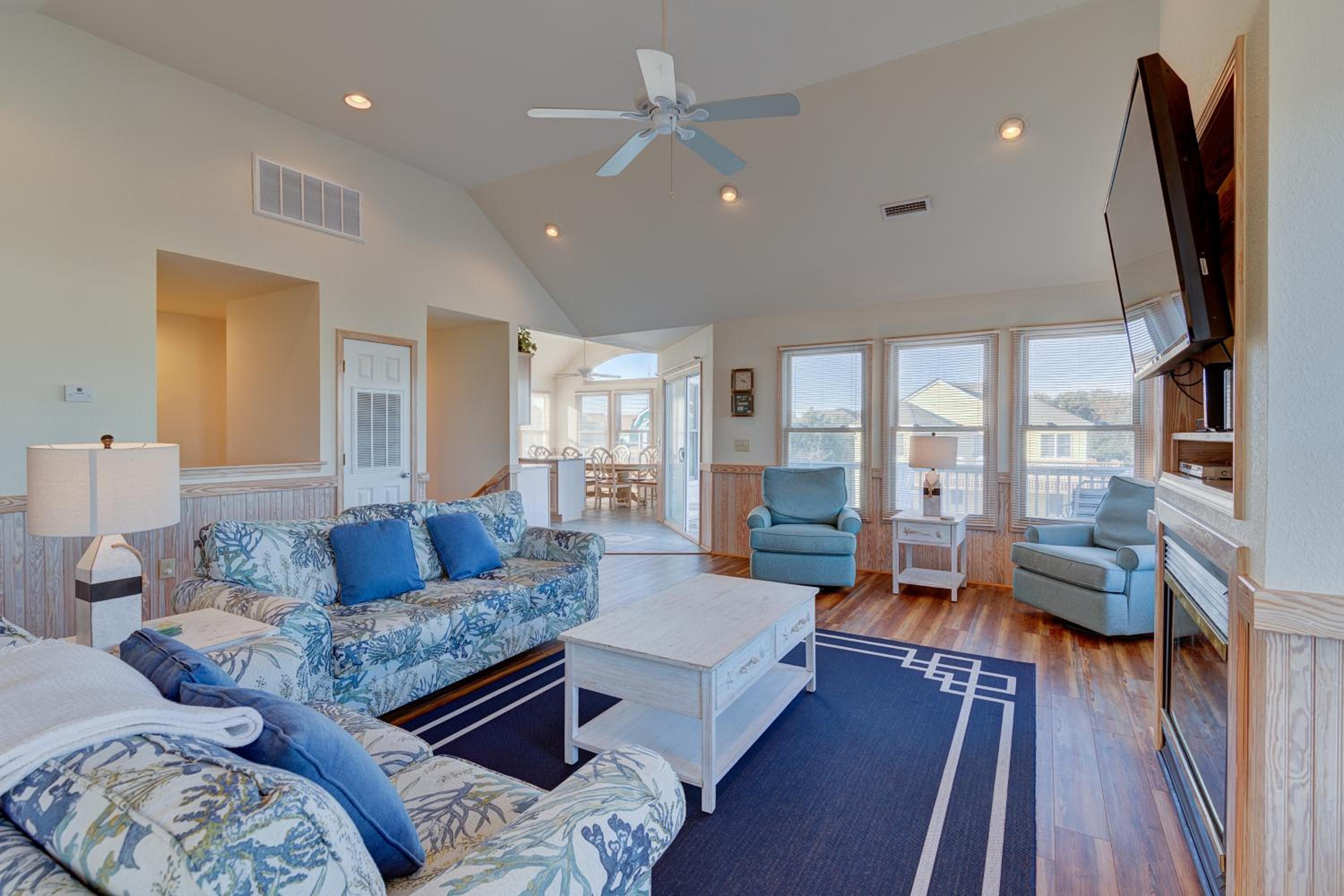 1755 - Dont Worry Beach Happy by Resort Realty