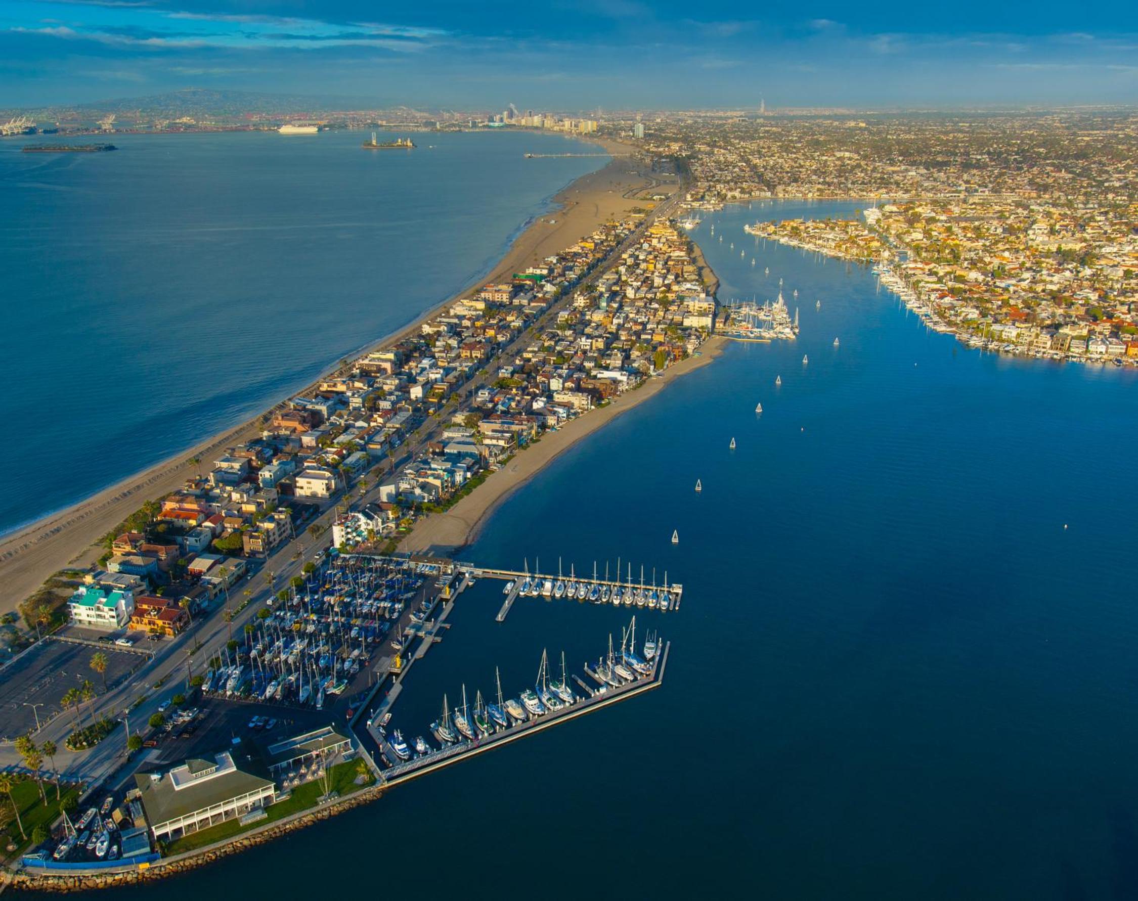 Peninsula Hideaway Apartment • Alamitos Bay view 2
