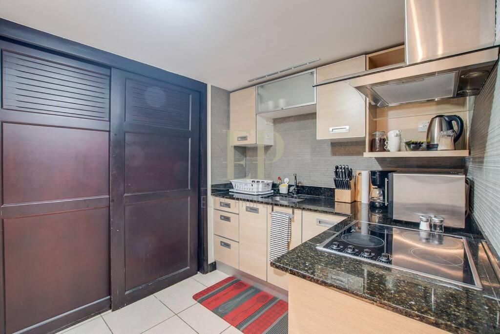 CR MARIPOSA RENTALS Comfortable penthouse, AC, pool, gym, tennis