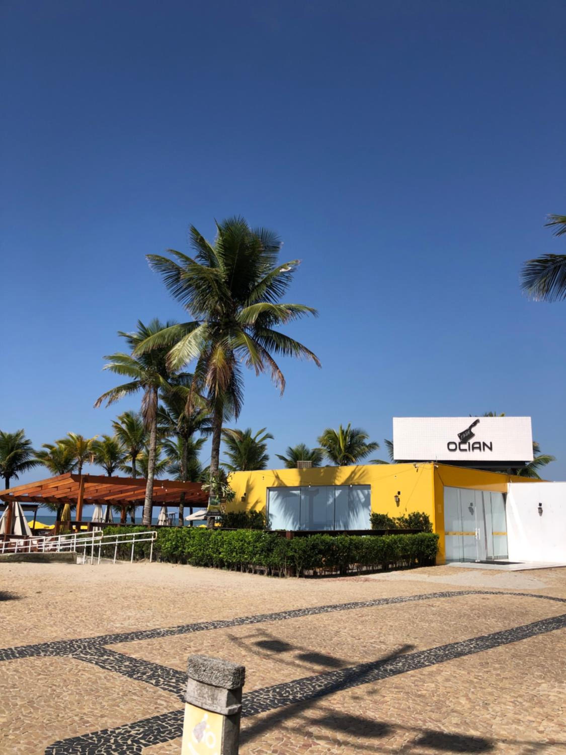 Apt 2 dorm na quadra da praia Ocian - Praia Grande SP