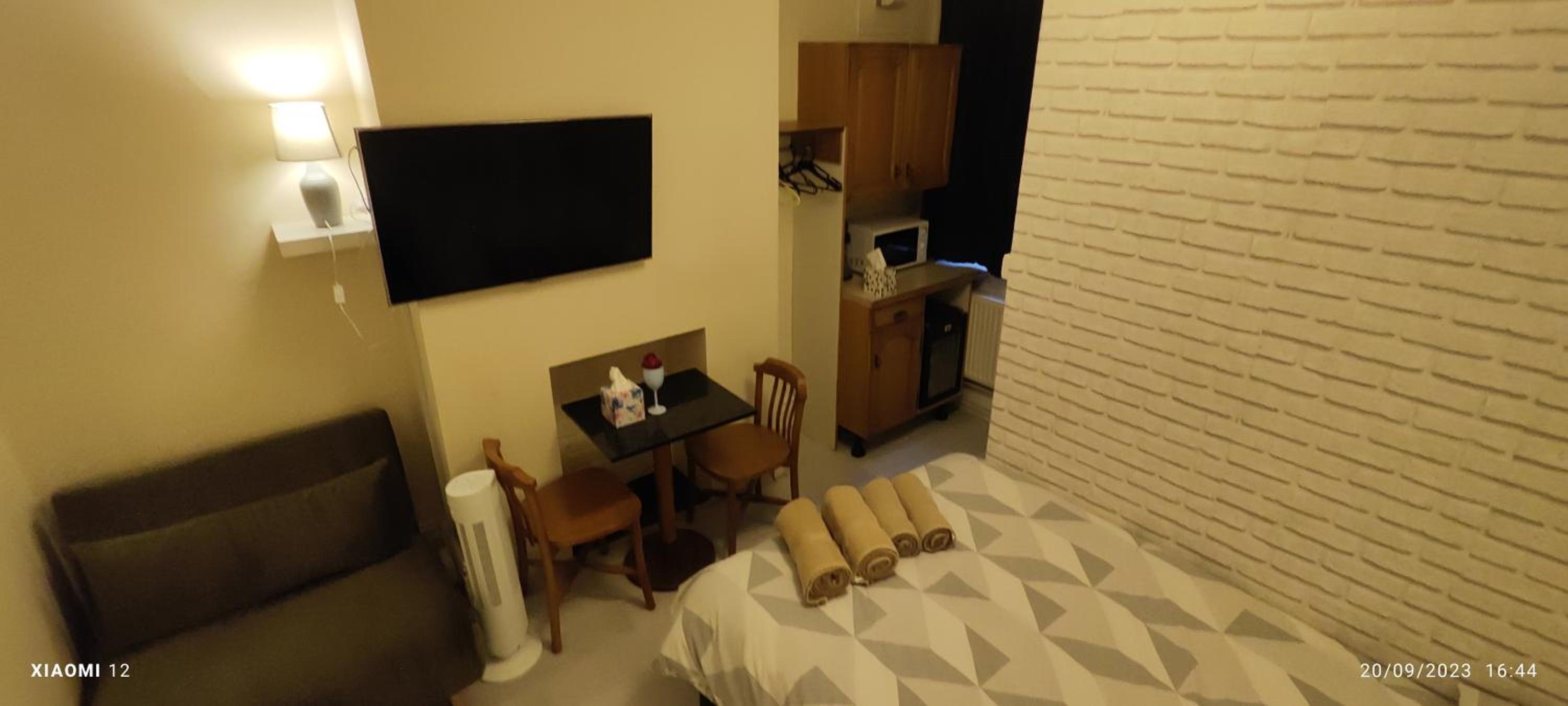 Leicester Vacations - St Lucia lodge Leicester long stays available - Property Image 18