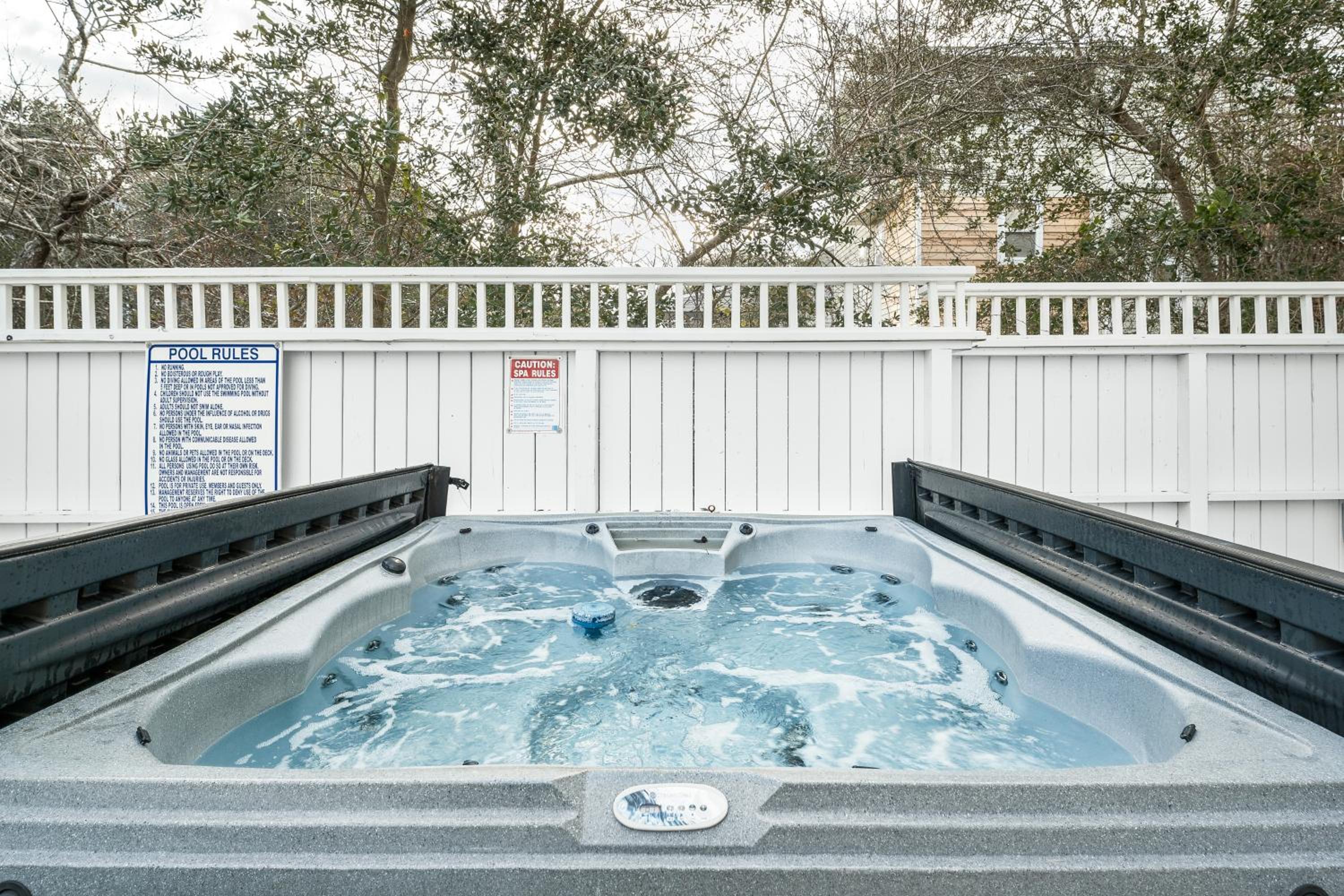 1763 - Shrimp Bizkit by Resort Realty view 2