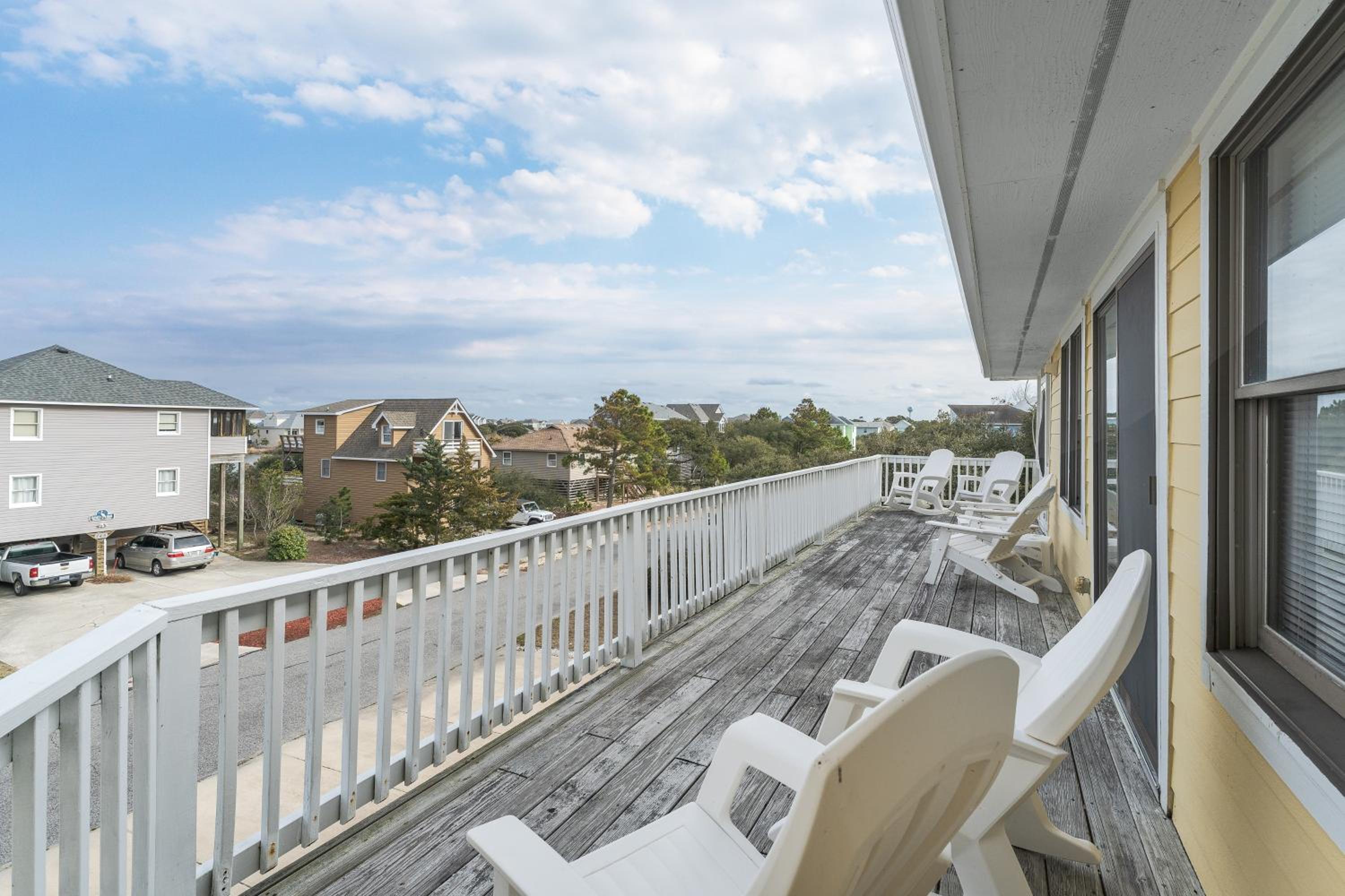 1763 - Shrimp Bizkit by Resort Realty view 5