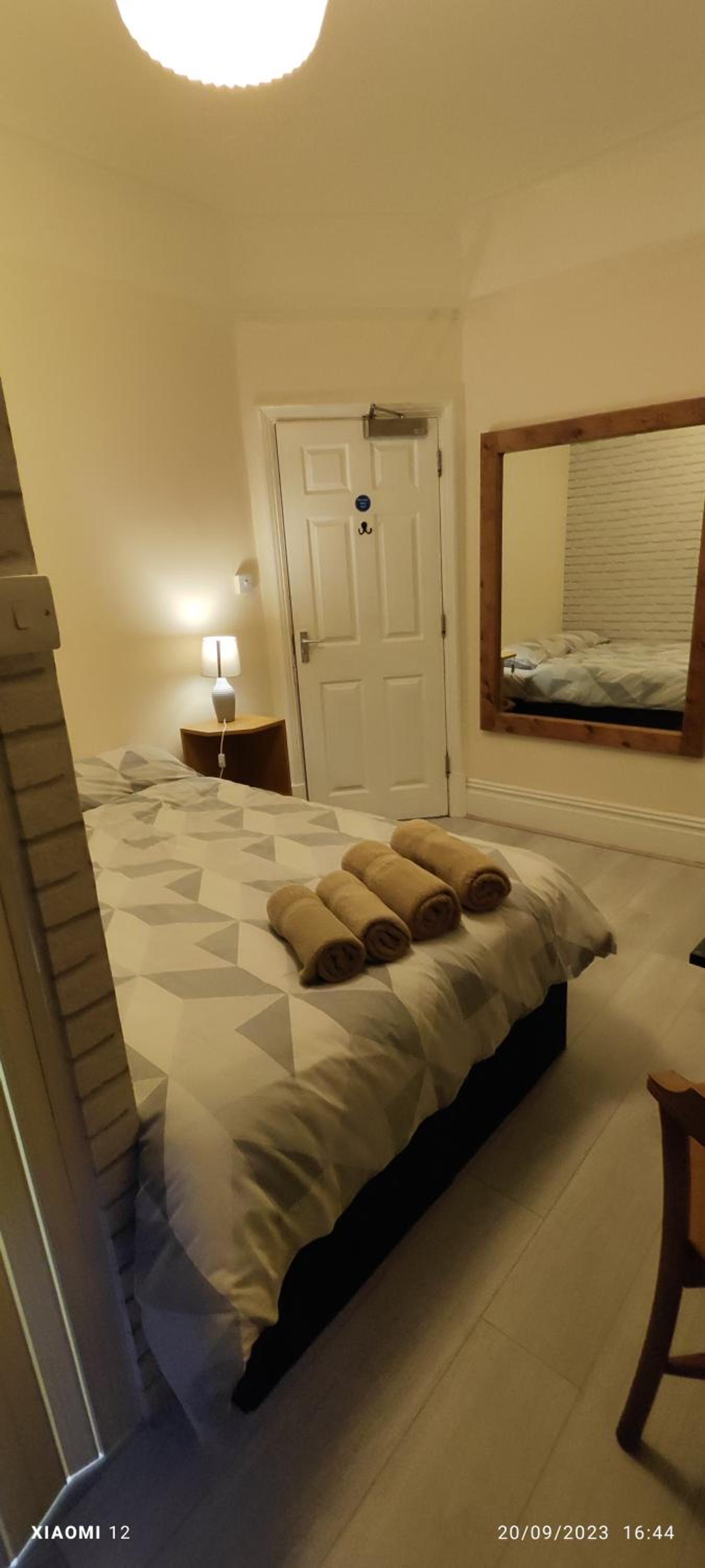 Leicester Vacations - St Lucia lodge Leicester long stays available - Property Image 26