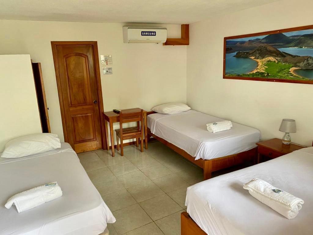 Hostal White House Galapagos