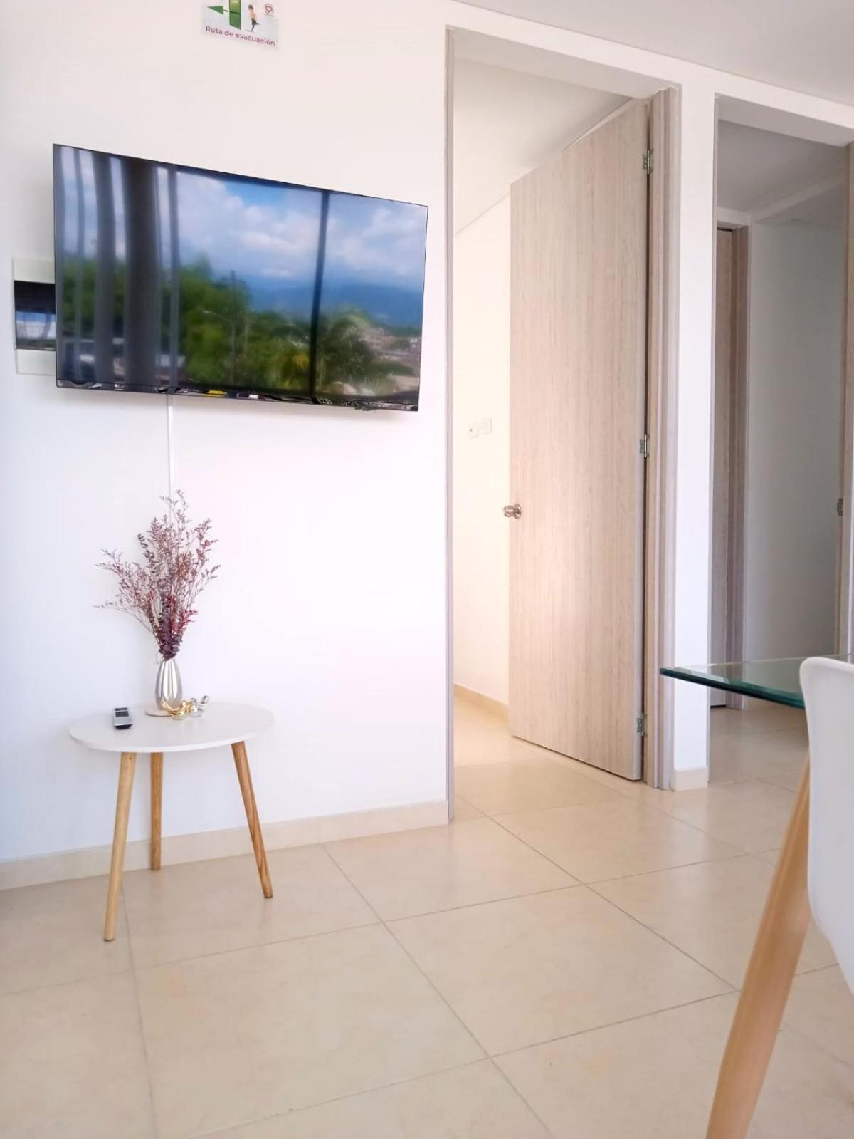Apartasol Amor y Café, Reserva de la Colina