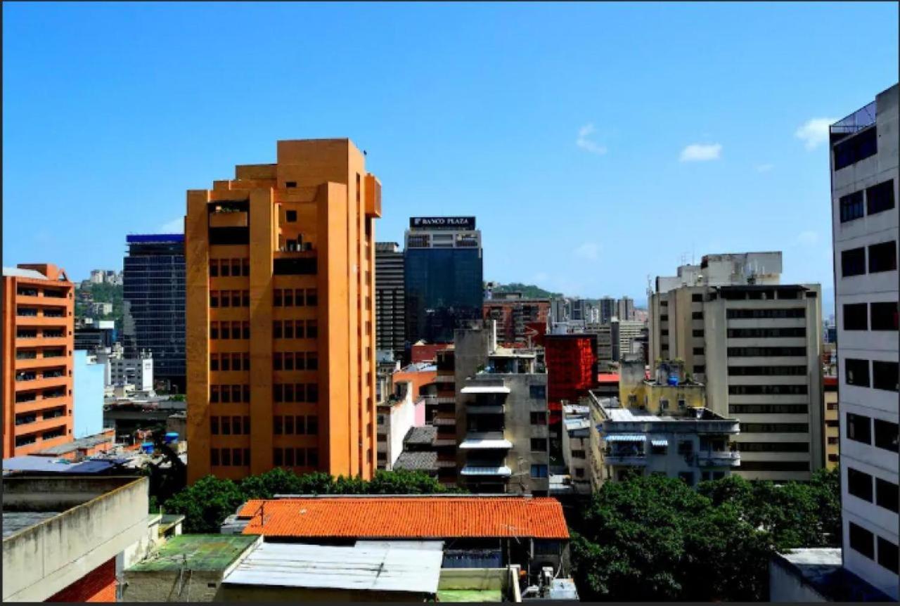 Apartosuites en Sabana Grande