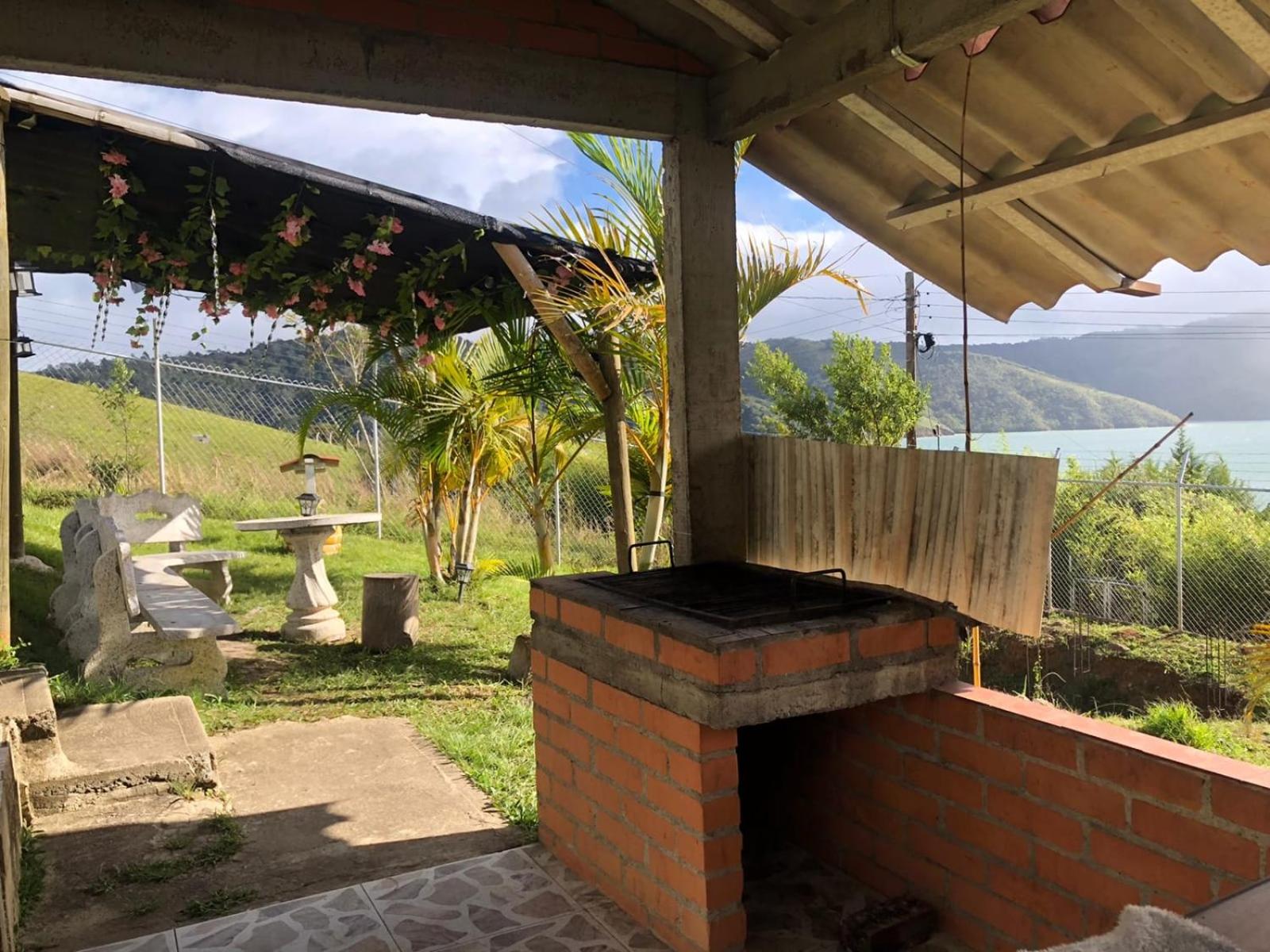 Lago calima home