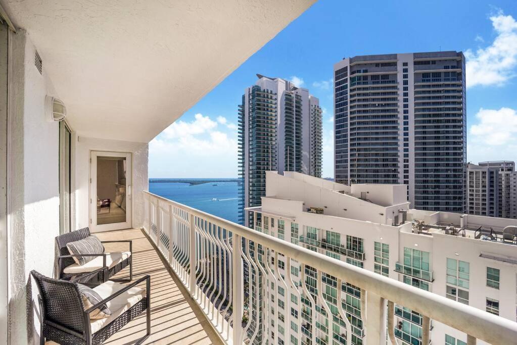 *Luxury Brickell High Rise Condo City/Ocean Views*