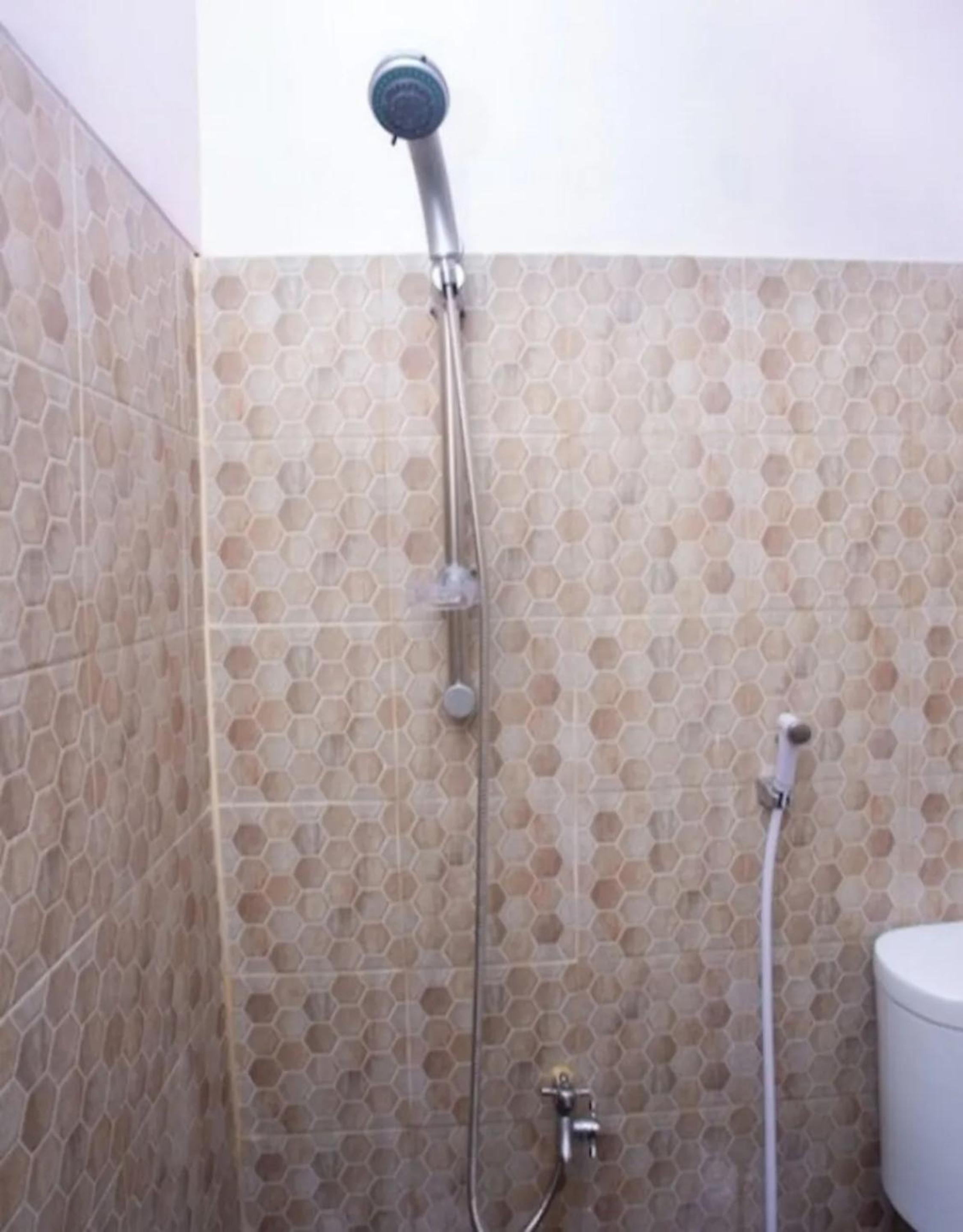 Homestay at Homy House by ecommerceloka view 2