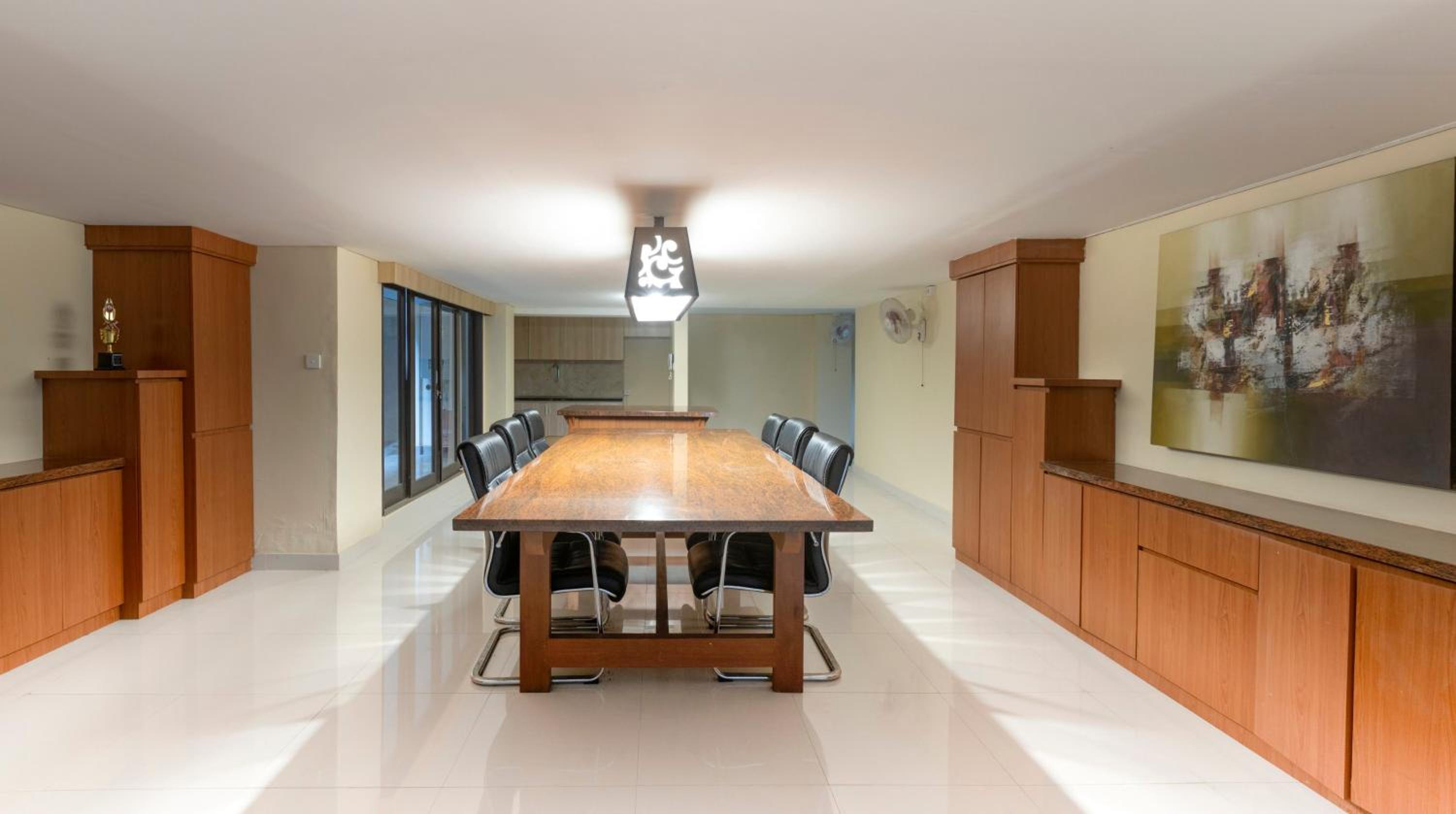 meeting & event spaces
