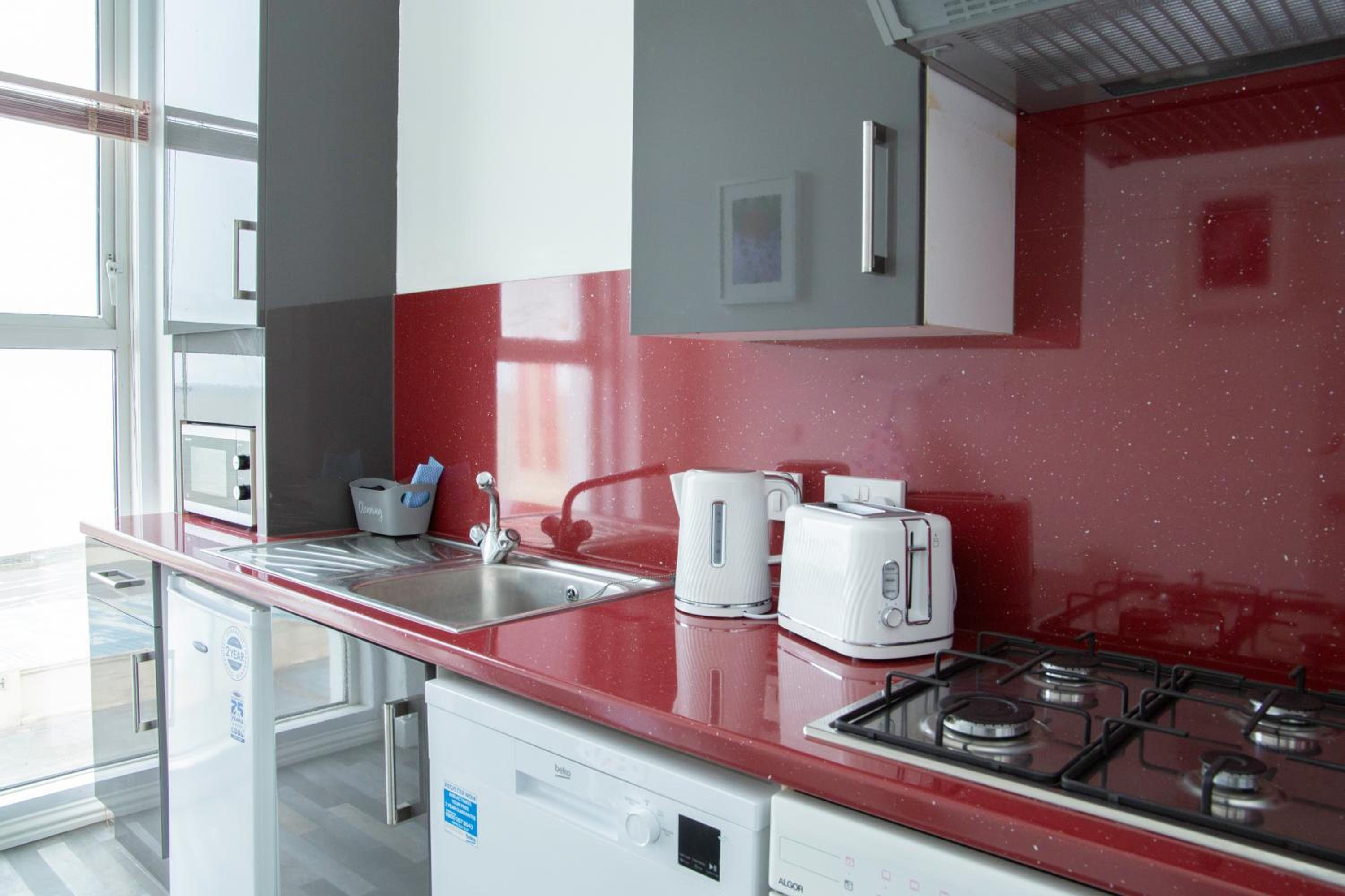 Henry V Apartment With Sea Views