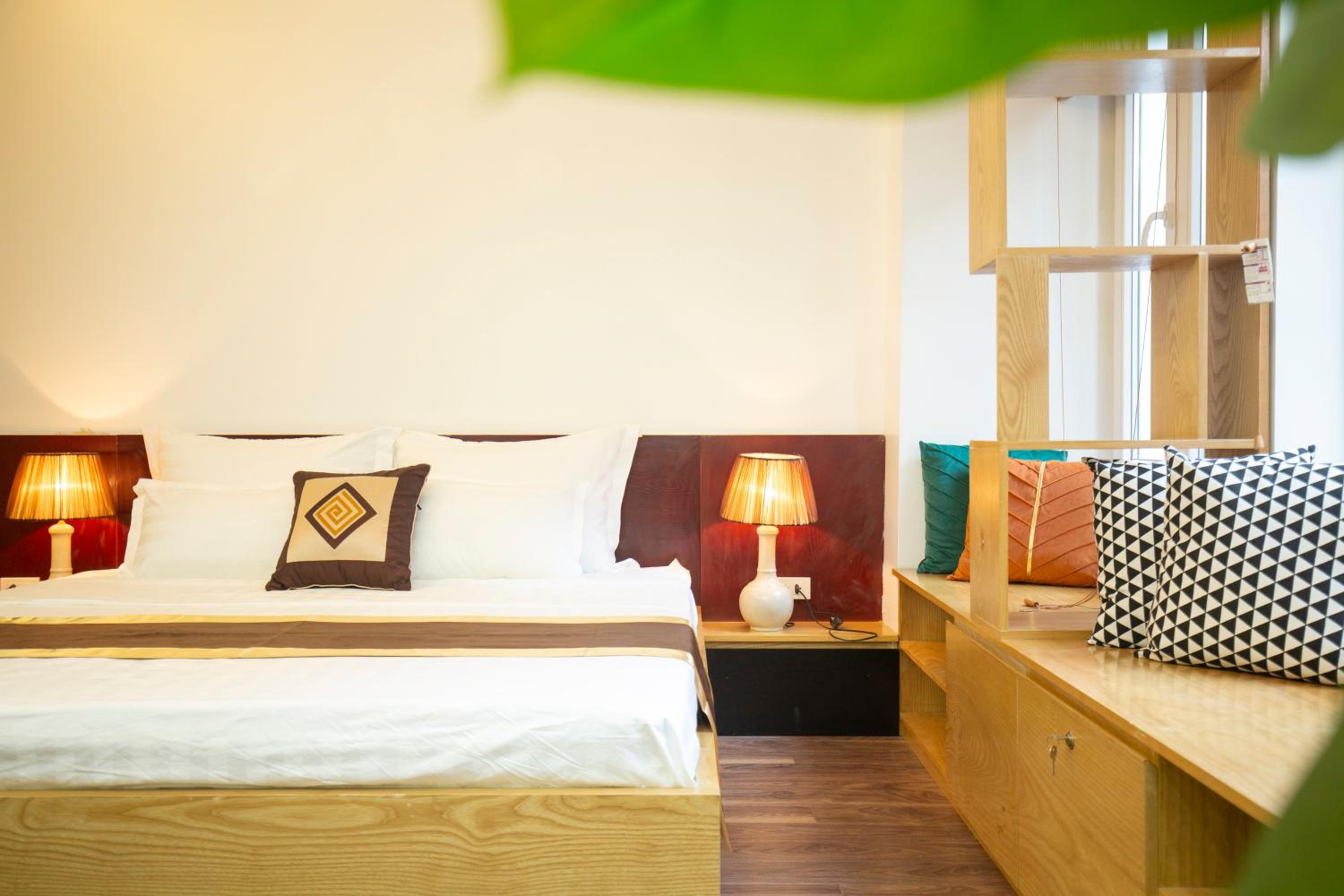 Sumitomo 3 Apartment for Japanese at 535 Kim Ma