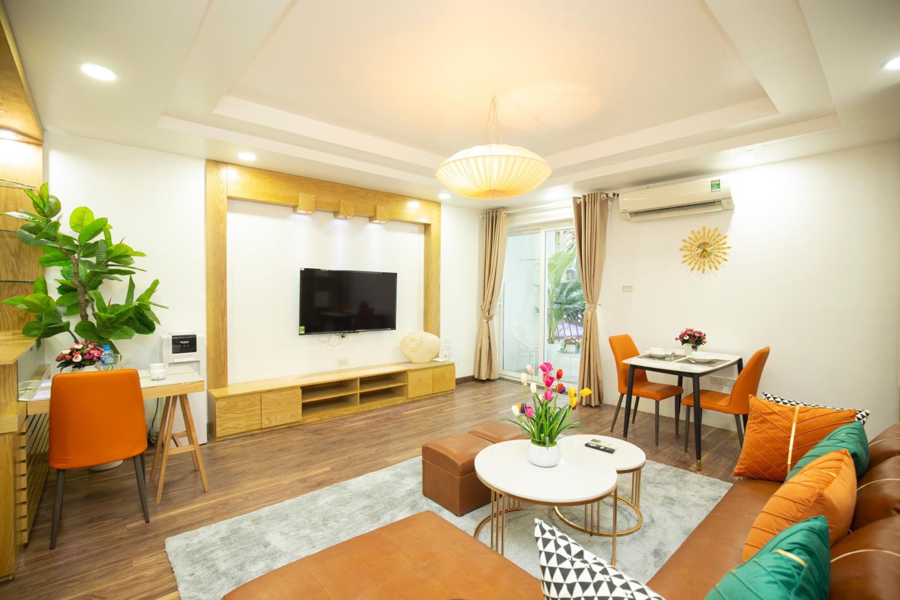Sumitomo 3 Apartment for Japanese at 535 Kim Ma