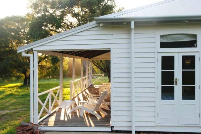 Hotel Dragonfly Farm Escape - Image 1