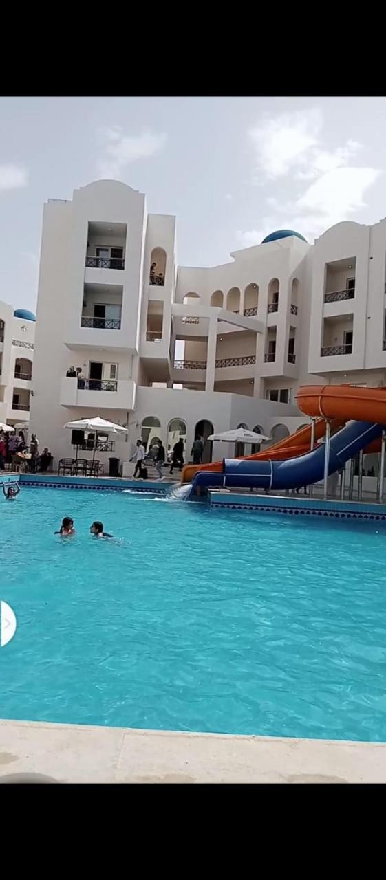 Santorini North Coast Resort is not for Egyptian singles
