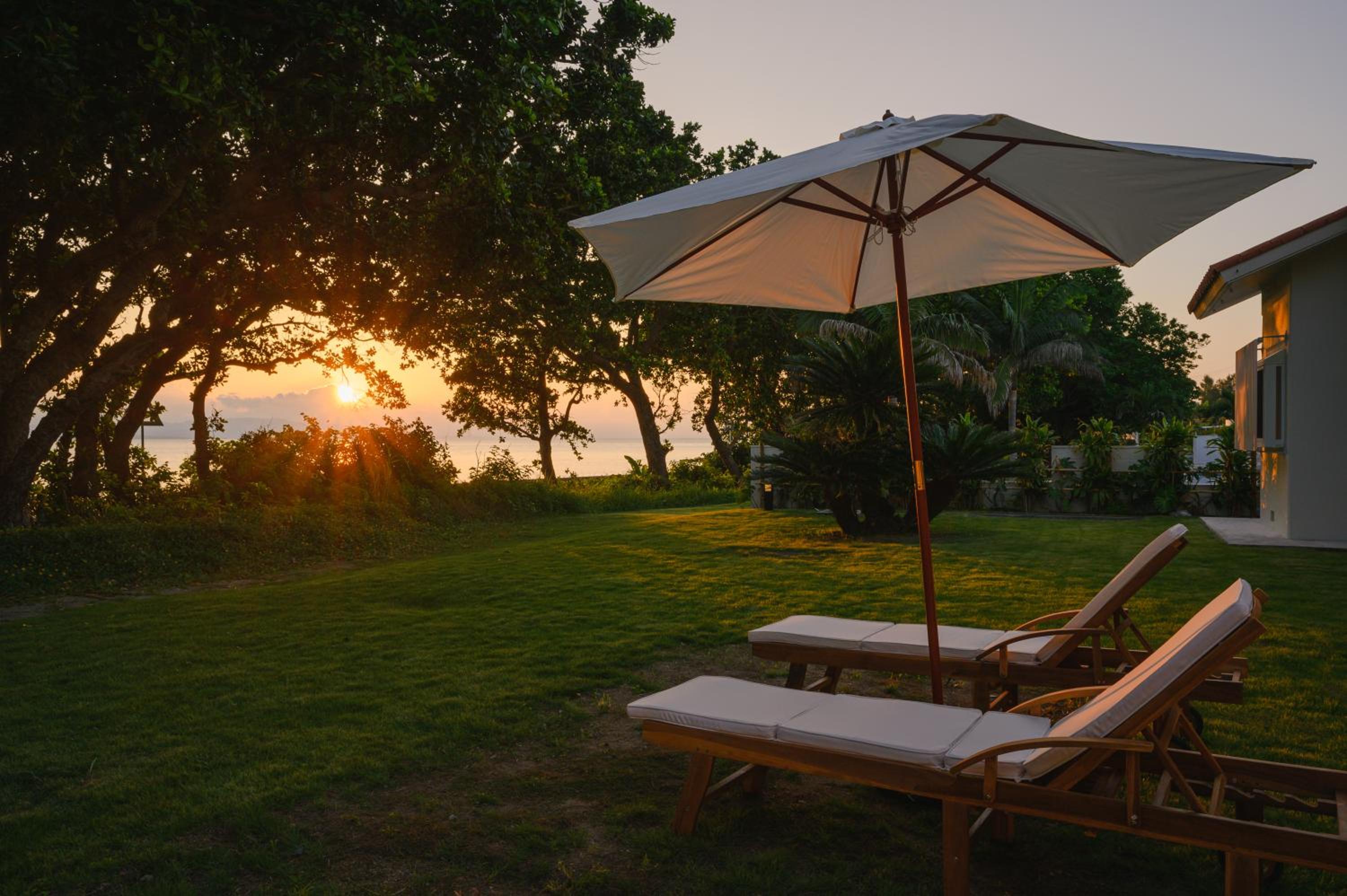 Ocean Front Villa Ishigakijima Ⅱ