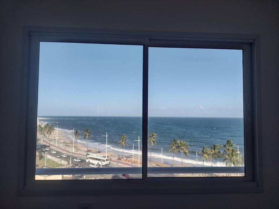 Lindo e novo apto com vista para o mar de Pituba c/garagem