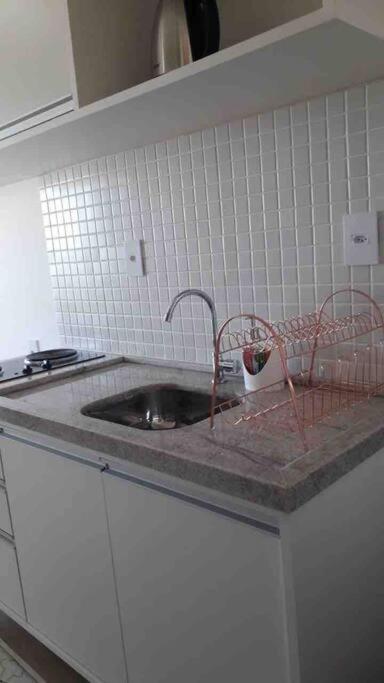 Lindo e novo apto com vista para o mar de Pituba c/garagem