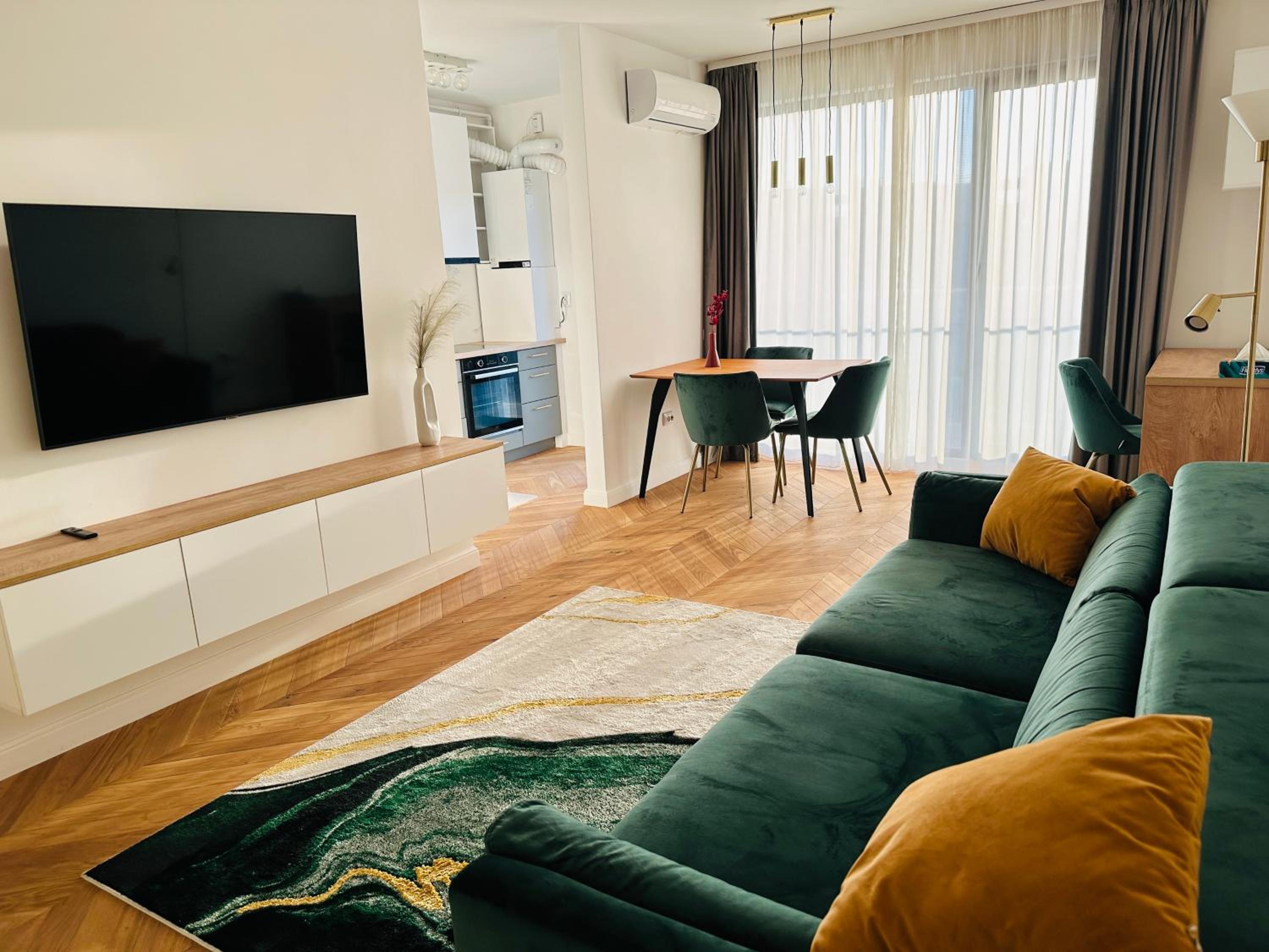 Bel Dom - The Park, luxury 2 rooms apartment with panorama view 2