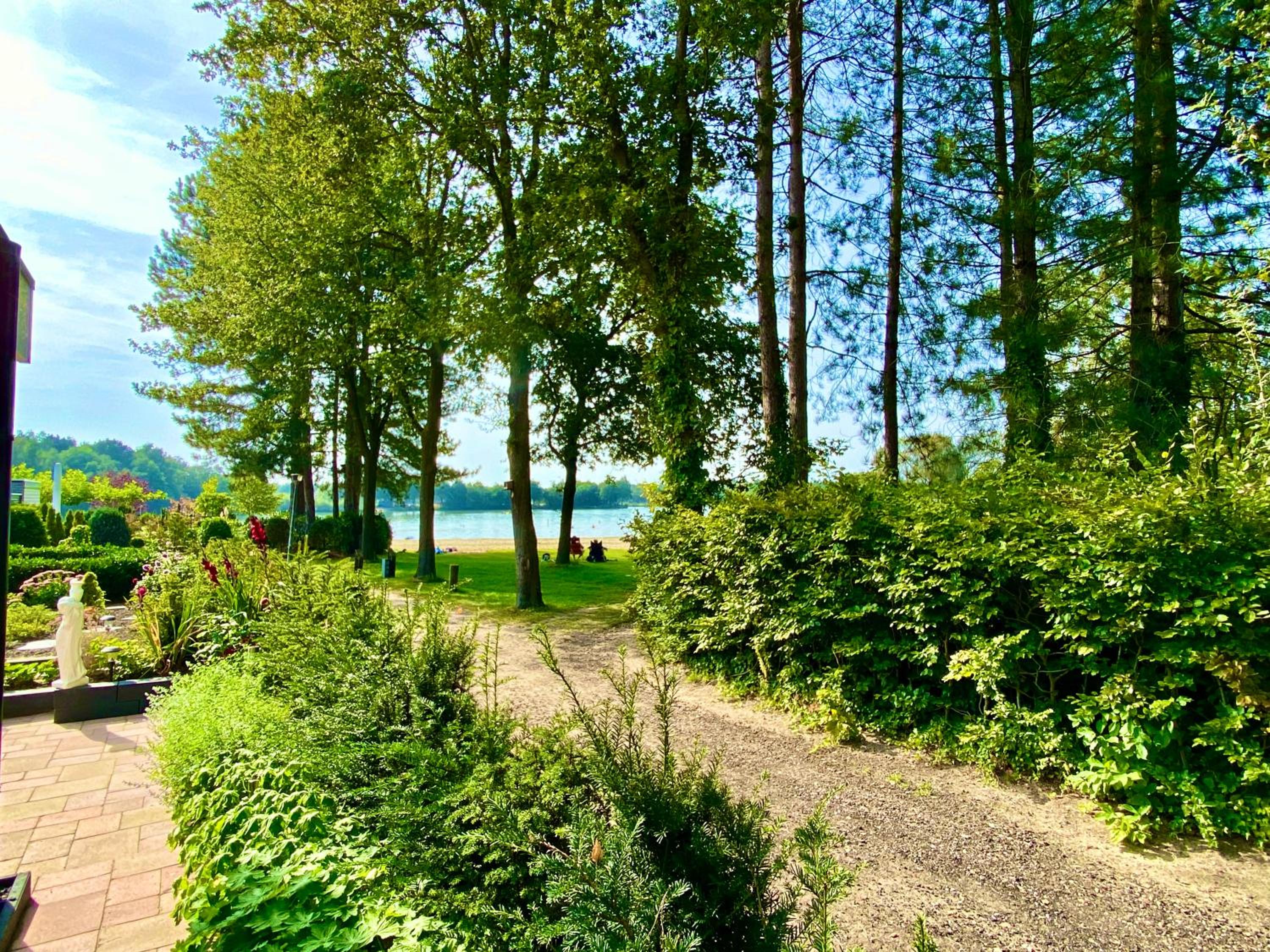 Photo 20