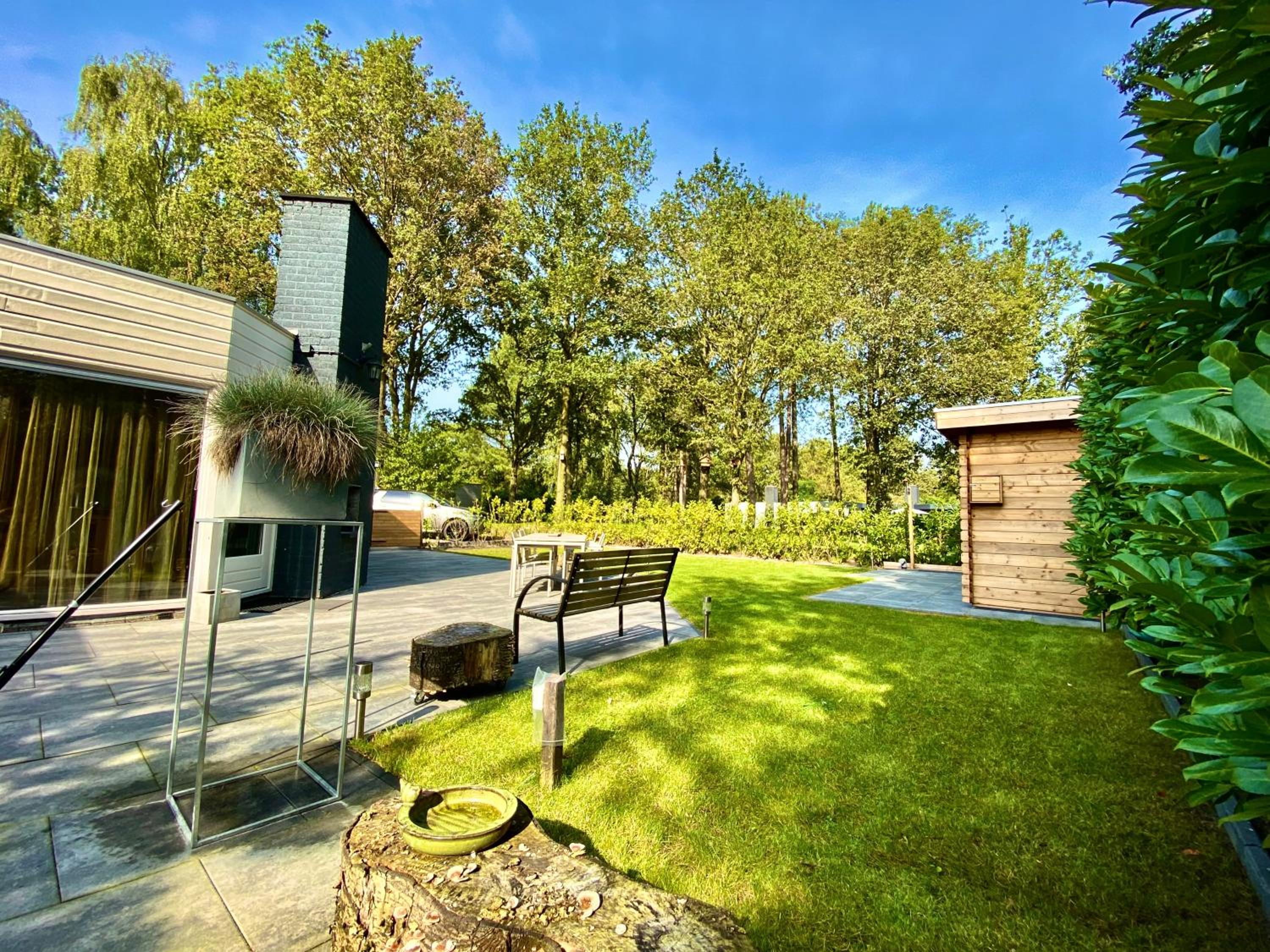 Strandhuisje Ermerzand view 5